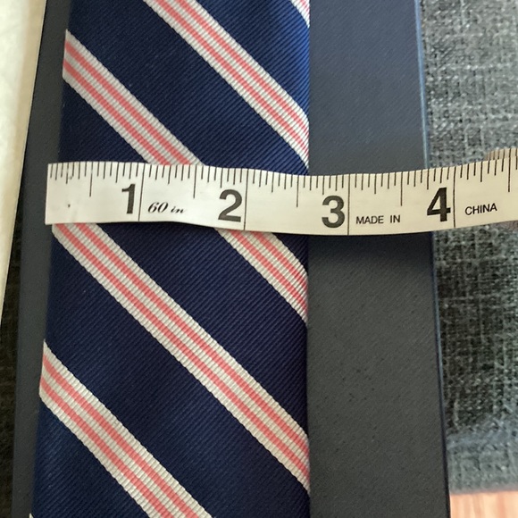 Mens neck tie. - Picture 6 of 6